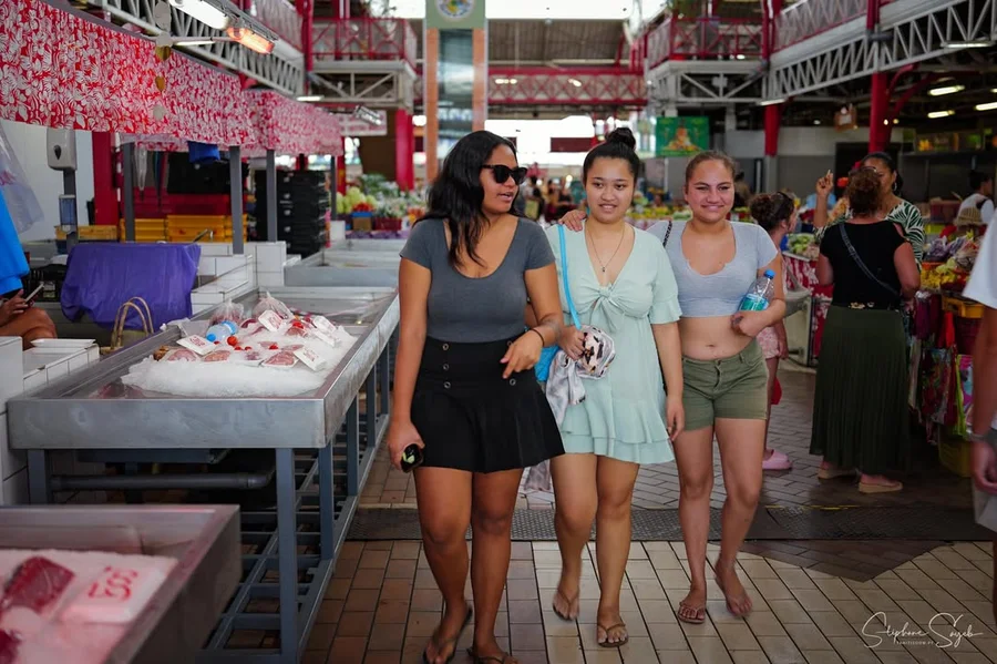 [MAJ] Nouveaux clichés ajoutés.

Tahiti. Scènes de - 12