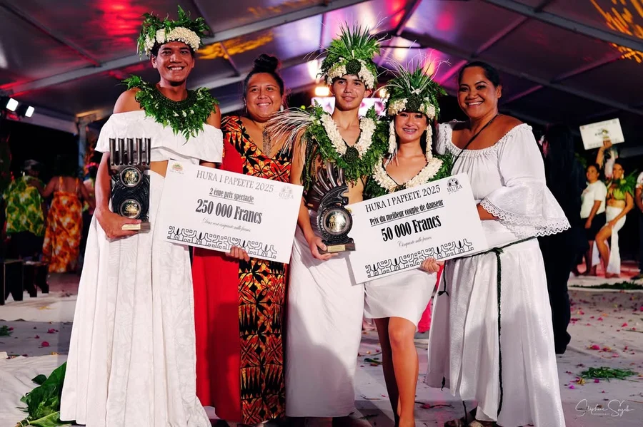 La lumière, tout comme les ombres，c’est la magie d - 3