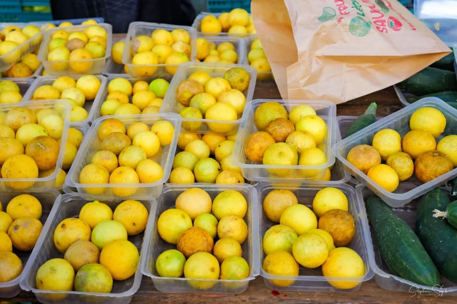 Allons au marché de Pape’ete pour acheter les frui - 6