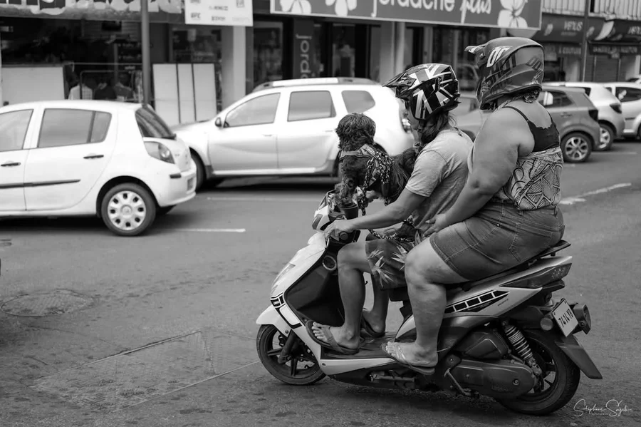 No comment. Black and White at Papeete.

📸 Stépha - 7