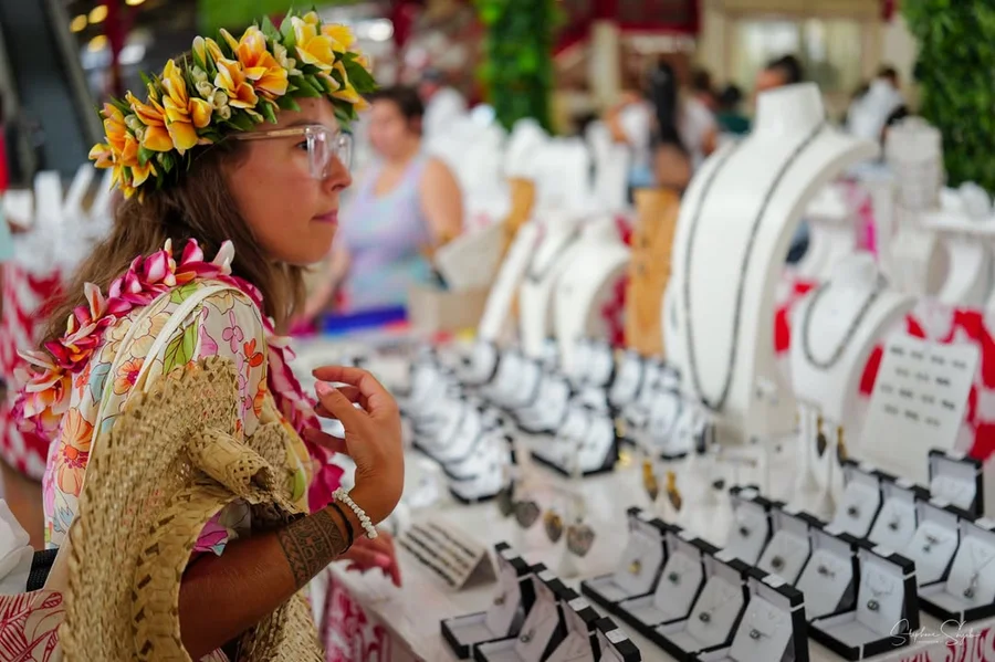 Il y a des jours où la lumière et les visages de T - 9