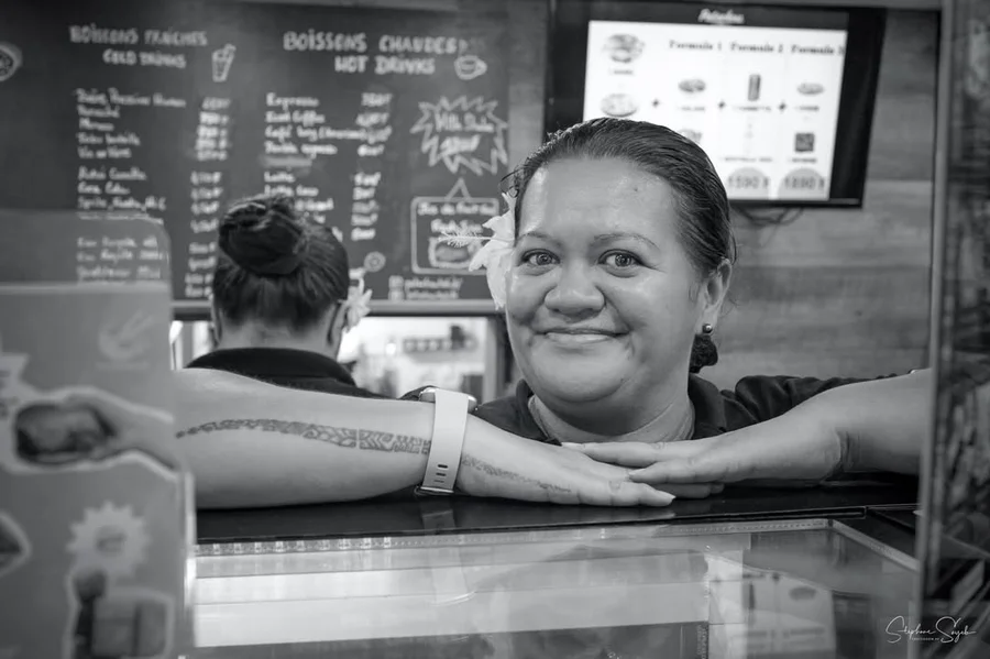 Une rencontre à Papeete. Aujourd’hui, le bruit de  - 4