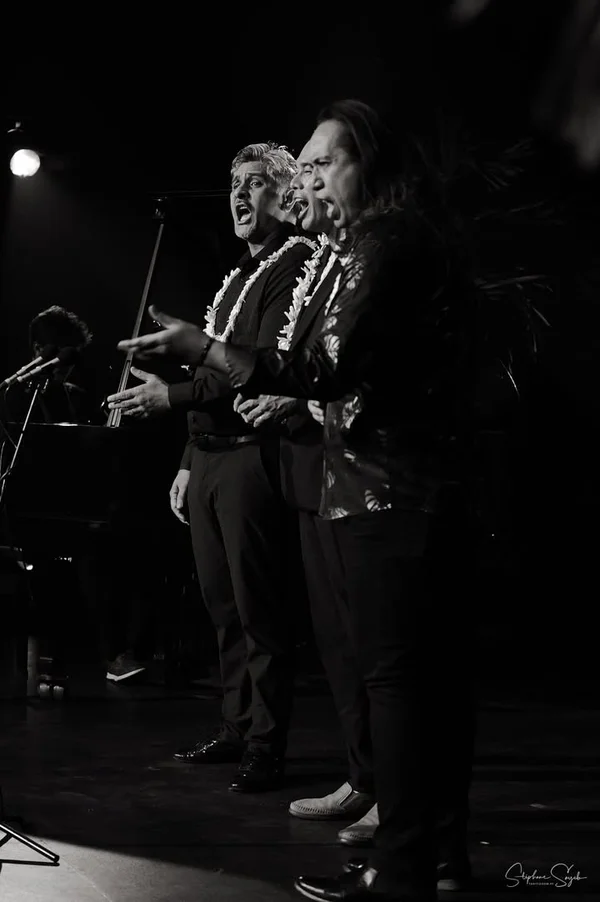 Sous les feux de la scène du petit théâtre polynés - 10