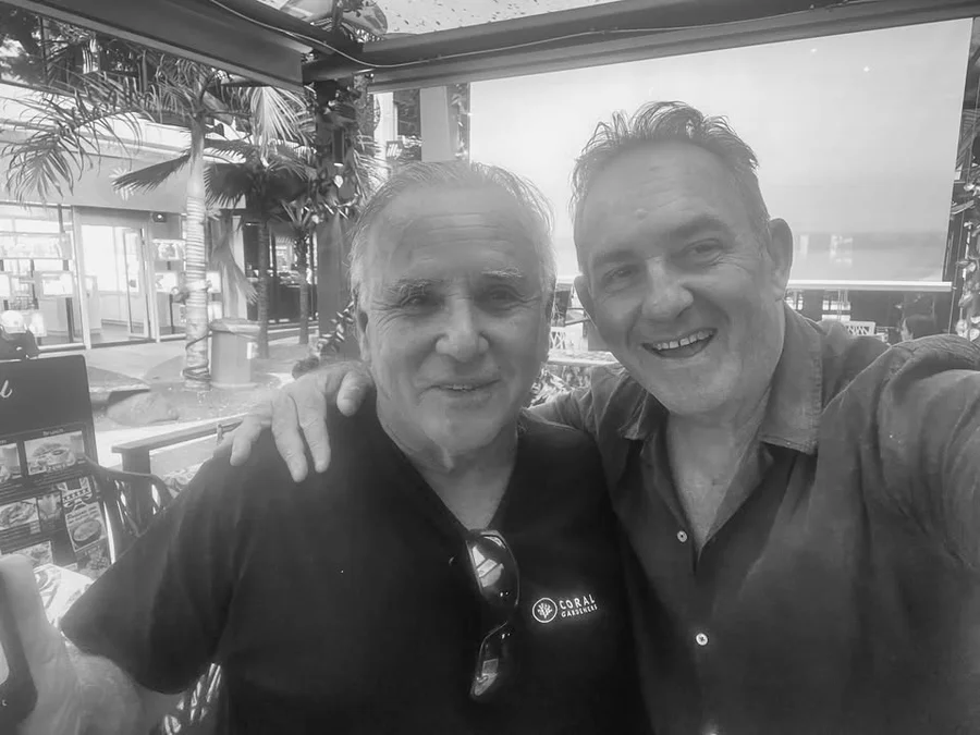 Flashs du Quotidien et Histoires Gravées. Aujourd' - 9