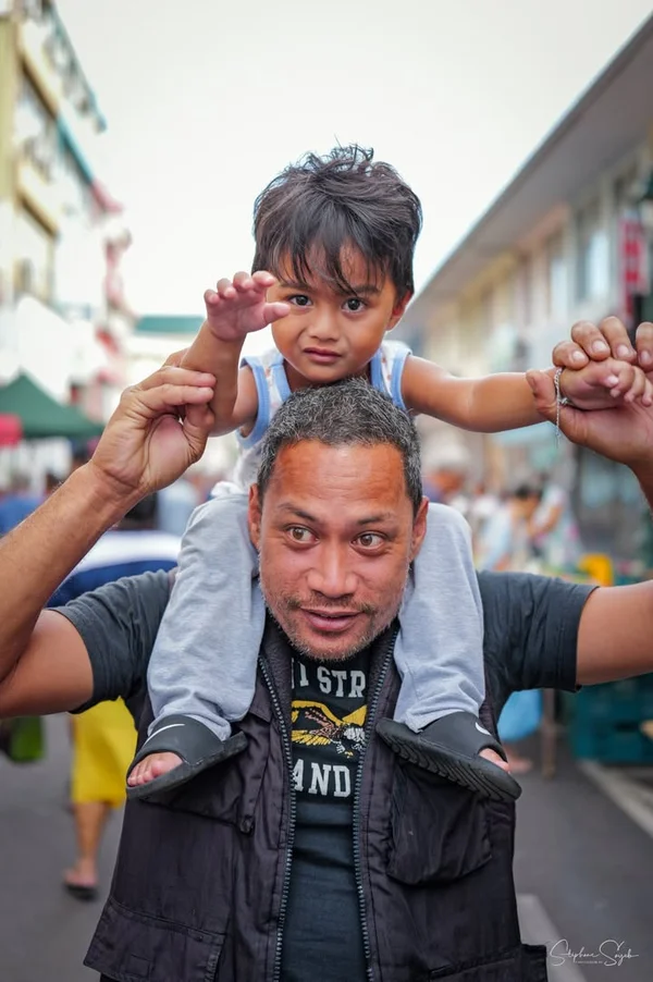 Ce dimanche de très bonne heure, le marché de Pape - 13