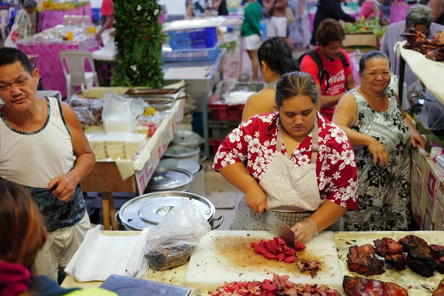 Ce dimanche de très bonne heure, le marché de Pape - 9