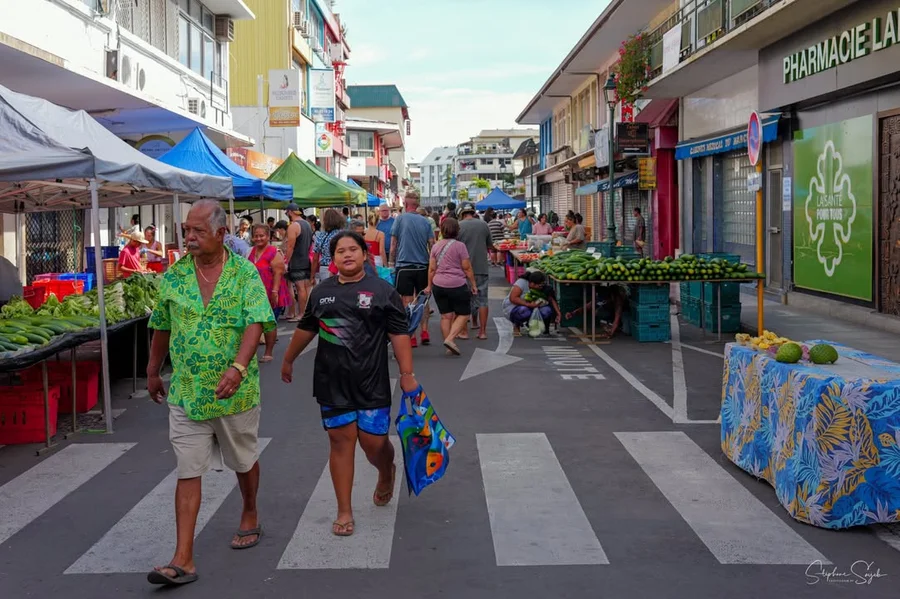 Un dimanche au marché de Papeete avec mon petit av - 10