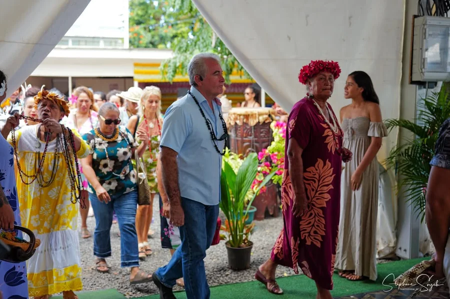 Il fait beau et l'Aranui 5 est de nouveau à quai,  - 11