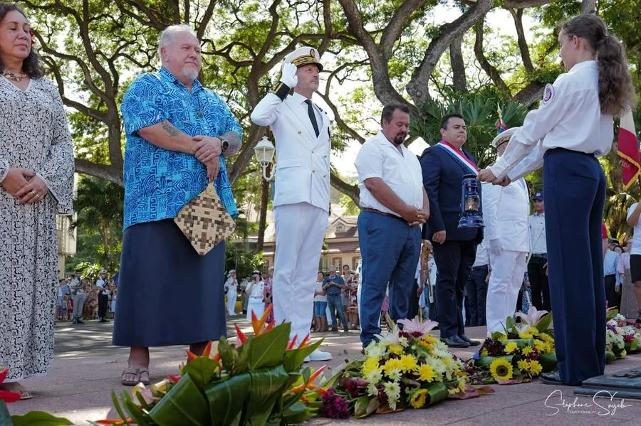 Papeete s’éveille doucement en ce 11 novembre. Jou - 7