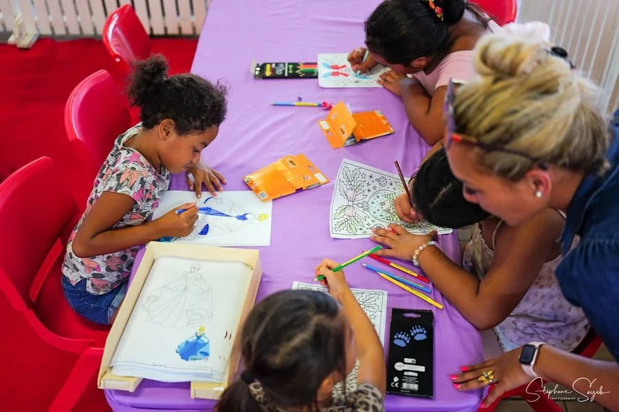 La magie de Noël s'installe déjà au marché de Pape - 12
