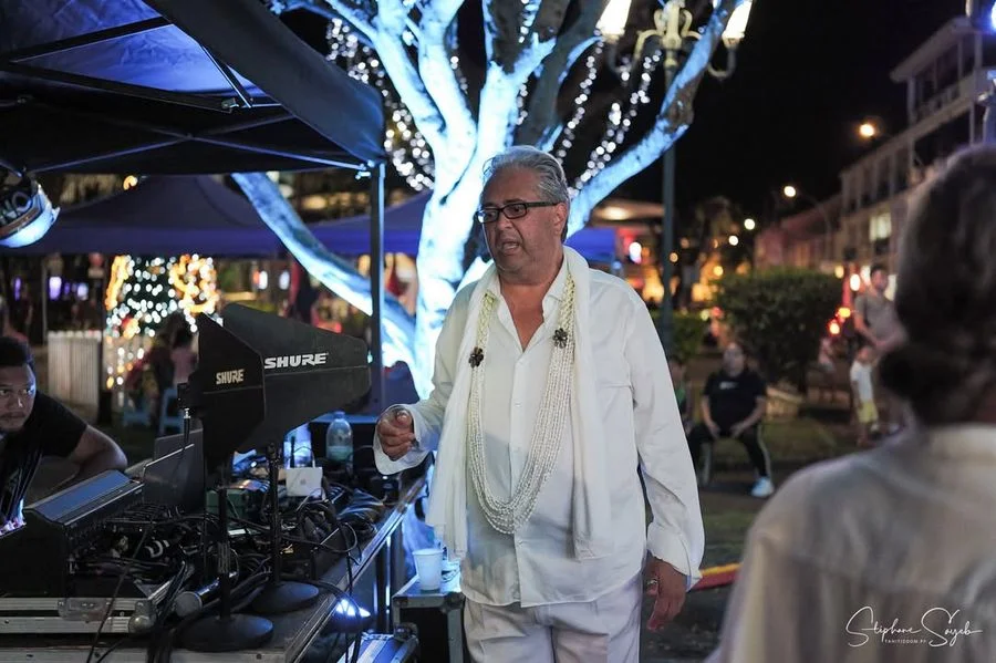 Hier soir, lors de la nocturne du Noël de Papeete, - 8