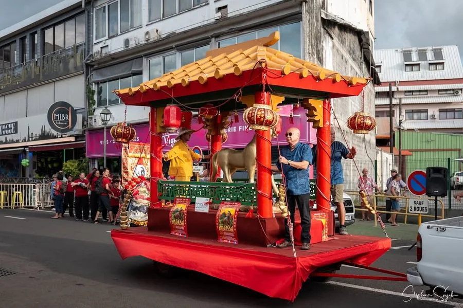 Hier, sous le ciel orangé de Papeete, le Défilé de - Photo 7