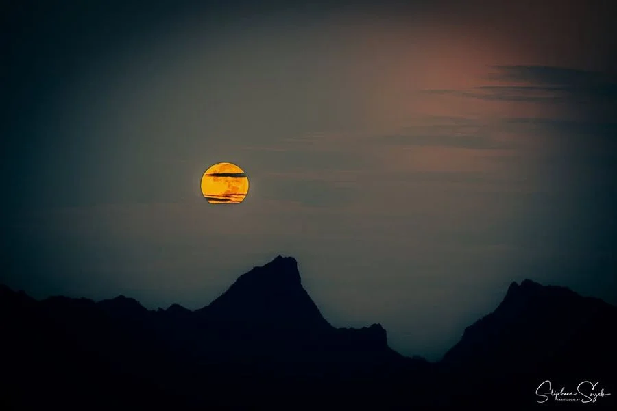 Ce matin aux aurores, la pleine lune s’est levée p - Photo 3